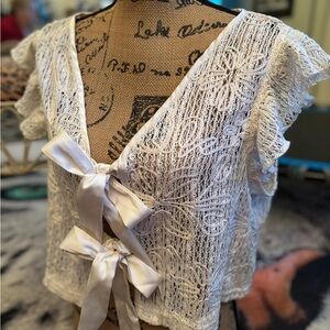 SHEIN Cream Lace Tie-Front Cropped Blouse